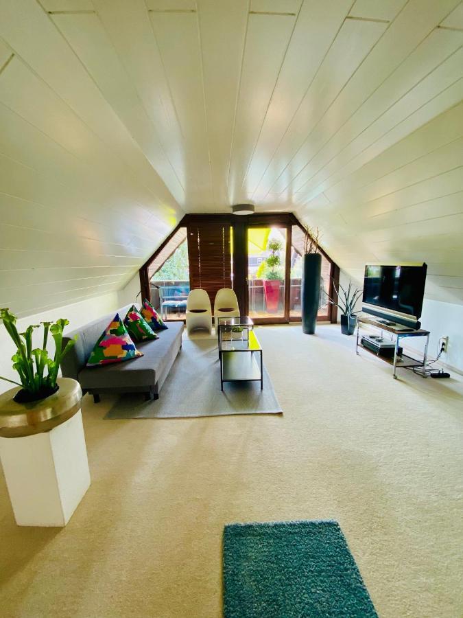Apartamento Auszeit-Ort Mit Wohlfuehl-Garantie Neu-Ulm Exterior foto